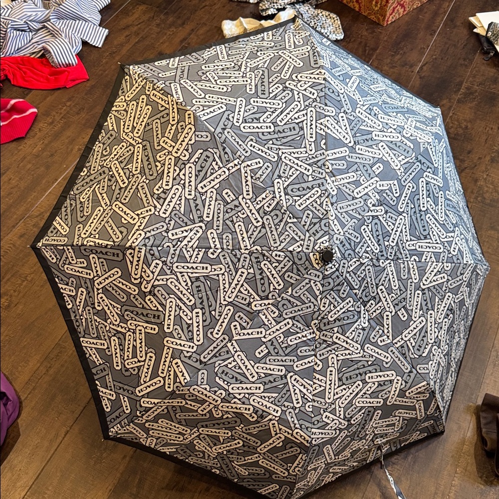 Coach blue black Wristlet and Patterned Umbrella NWT - Picture 8 of 15